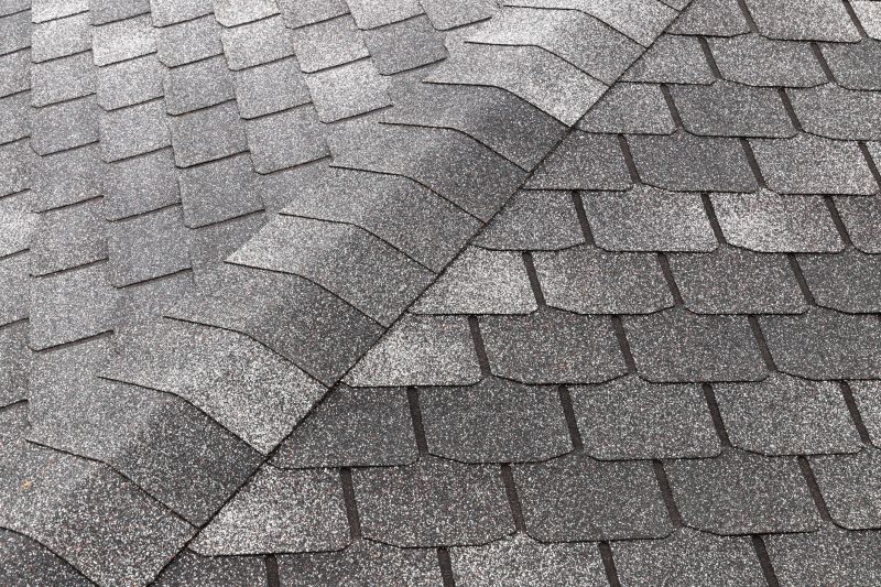 Asphalt Roof Replacement in New Baltimore, MI