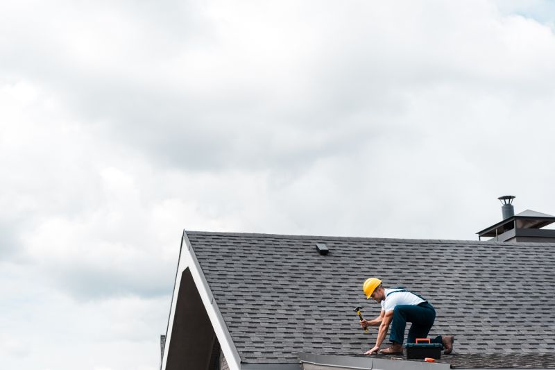 House Roof Repair in West Bloomfield, MI